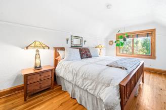 Wonderful Upper Level Primary Suite