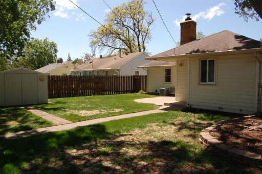 601 5th Avenue S, Hopkins, MN 55343