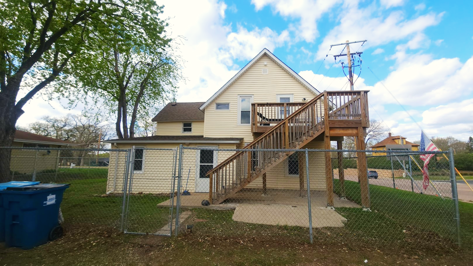 Back entrances for both units. Deck new in 2021.