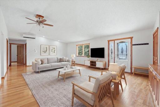 614 45th Street, Clear Lake, WI 54005