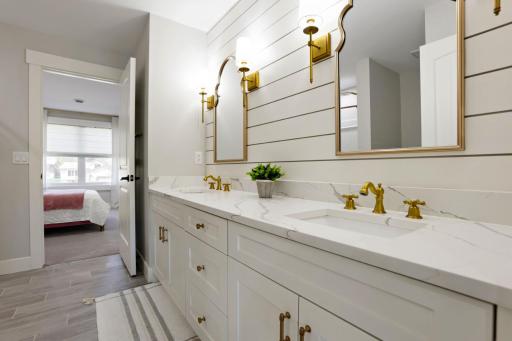 2059 124th Lane NW - Web Quality - 019 - 19 Primary Bathroom-1.jpg