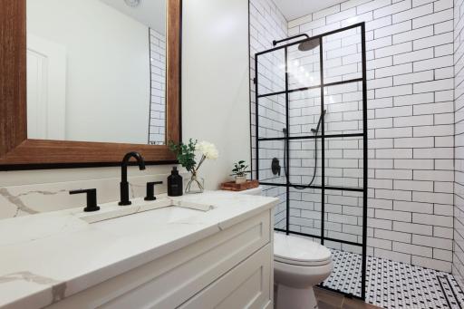 2059 124th Lane NW - Web Quality - 024 - 24 Bathroom-1.jpg