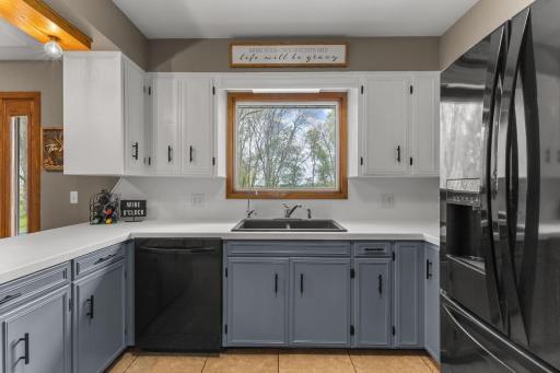 16474 200th Street, Hutchinson, MN 55350