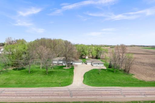 16474 200th Street, Hutchinson, MN 55350