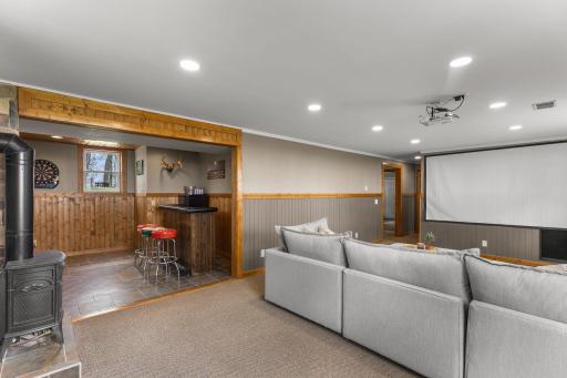 16474 200th Street, Hutchinson, MN 55350