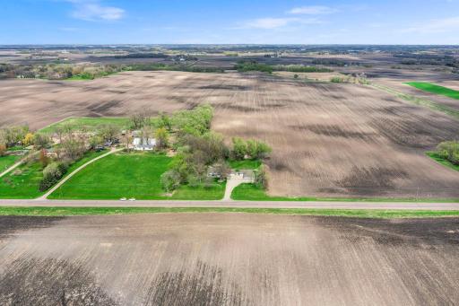 16474 200th Street, Hutchinson, MN 55350