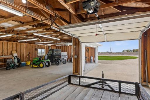 16474 200th Street, Hutchinson, MN 55350