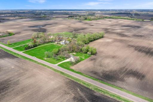 16474 200th Street, Hutchinson, MN 55350