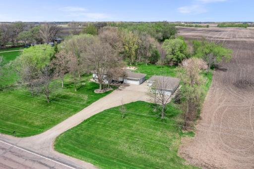 16474 200th Street, Hutchinson, MN 55350