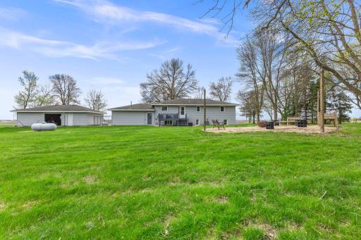 16474 200th Street, Hutchinson, MN 55350