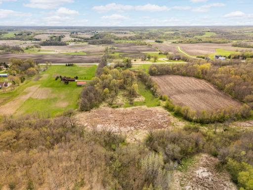 6811 Millersburg Boulevard, Lonsdale, MN 55046