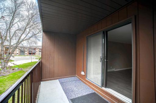 2680 Oxford Street N, 132, Saint Paul, MN 55113