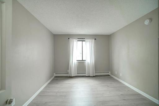 2680 Oxford Street N, 132, Saint Paul, MN 55113