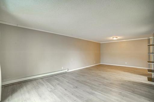 2680 Oxford Street N, 132, Saint Paul, MN 55113