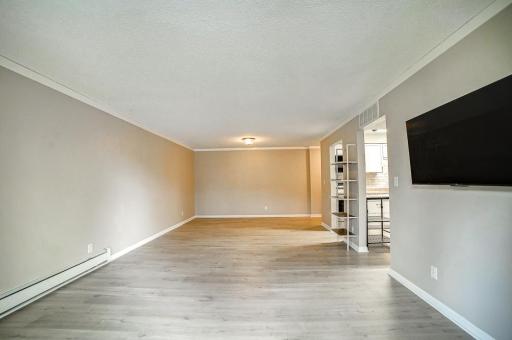 2680 Oxford Street N, 132, Saint Paul, MN 55113
