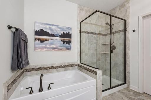 9496 River Rock Drive S, Chanhassen, MN 55317