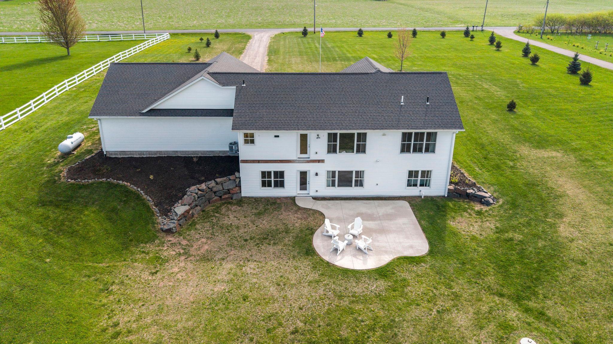 68-web-or-mls-21576 Meadowbrook Ave-192.jpg