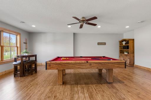 59-web-or-mls-21576 Meadowbrook Ave-150.jpg