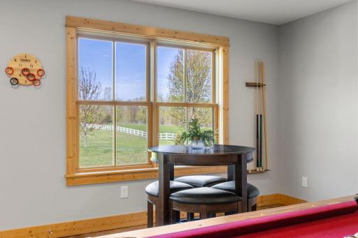 58-web-or-mls-21576 Meadowbrook Ave-147.jpg