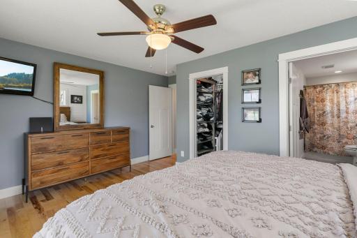 45-web-or-mls-21576 Meadowbrook Ave-123.jpg