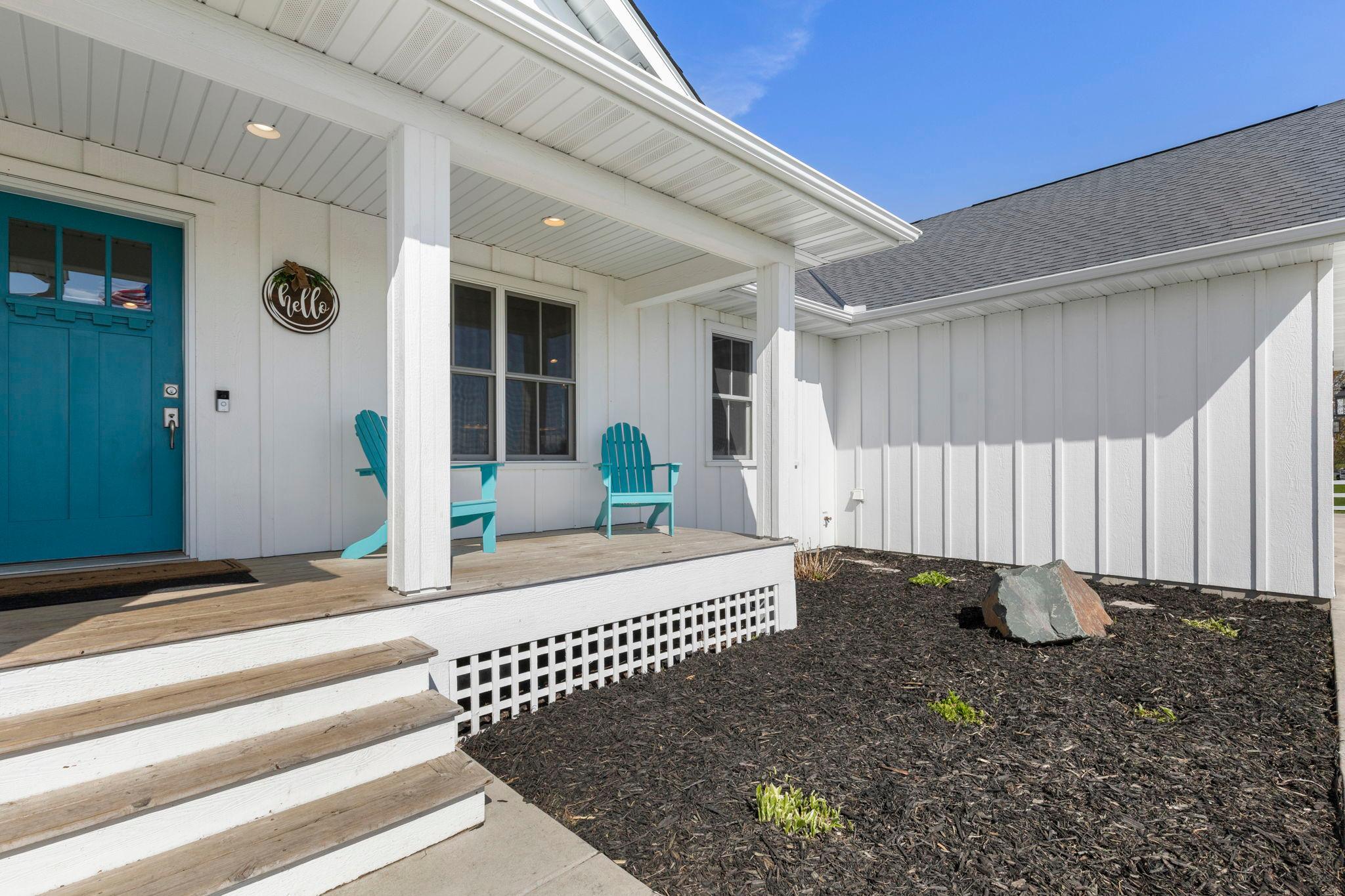 20-web-or-mls-21576 Meadowbrook Ave-51.jpg