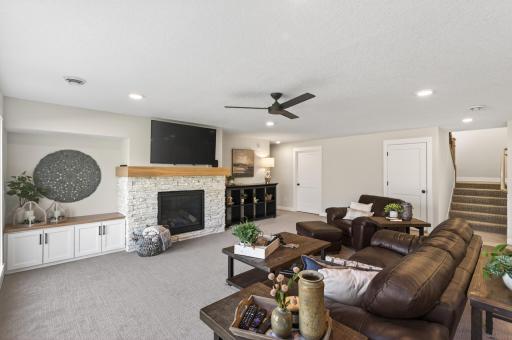 20718 Tamarack Street NW, Oak Grove, MN 55011