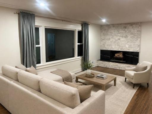 4625 Valley View Road, Edina, MN 55424