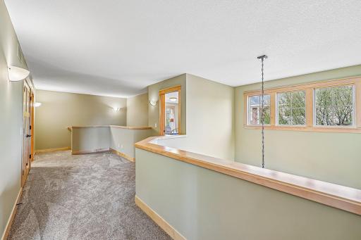 34-web-or-mls-Cobblestone Lake Pkwy-S2904-023.jpg