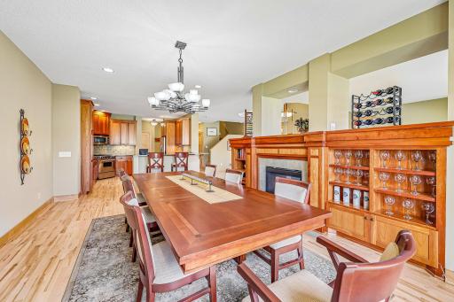 22-web-or-mls-Cobblestone Lake Pkwy-S2904-011.jpg