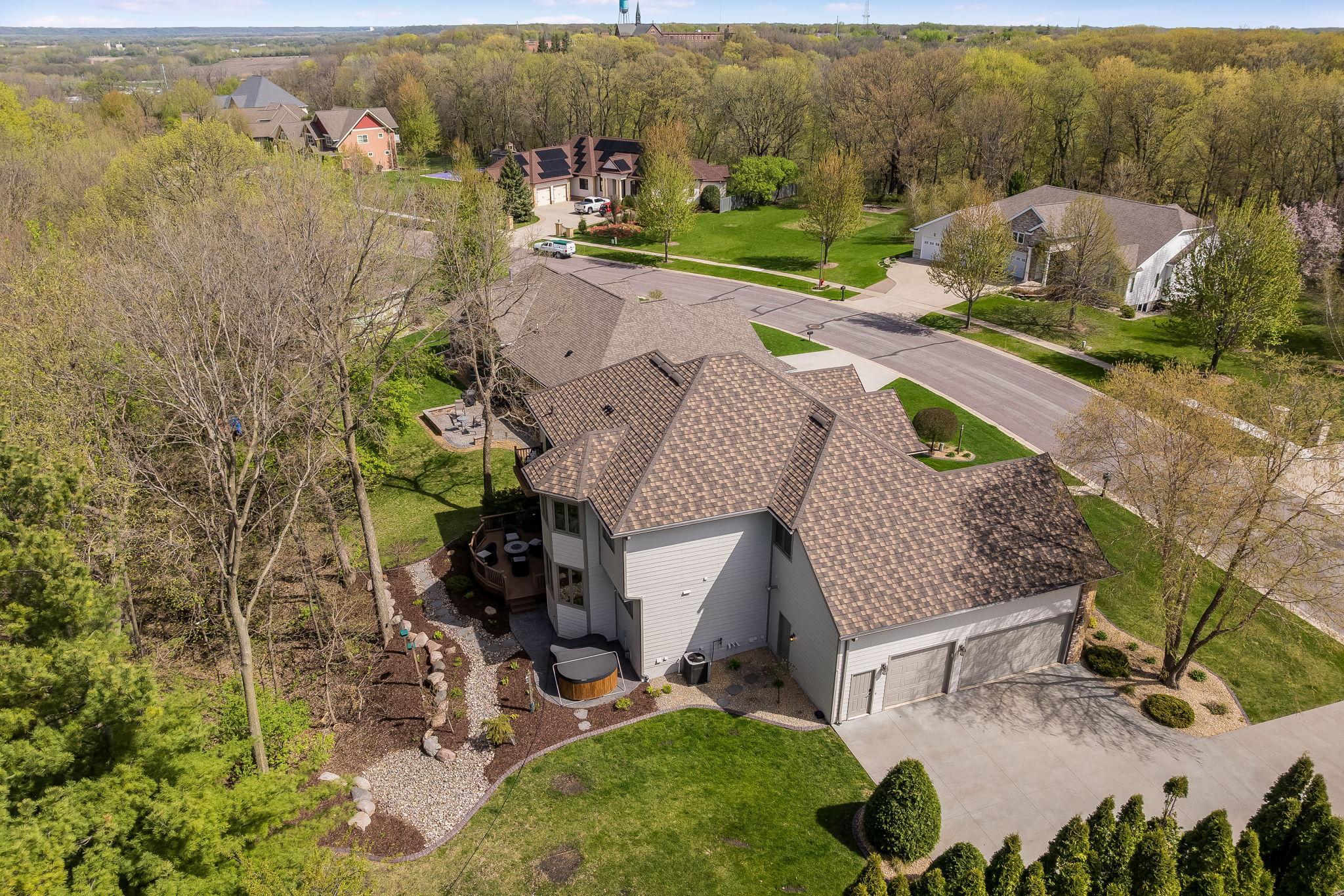 204 Woodhill Ct Mankato MN-8.jpg