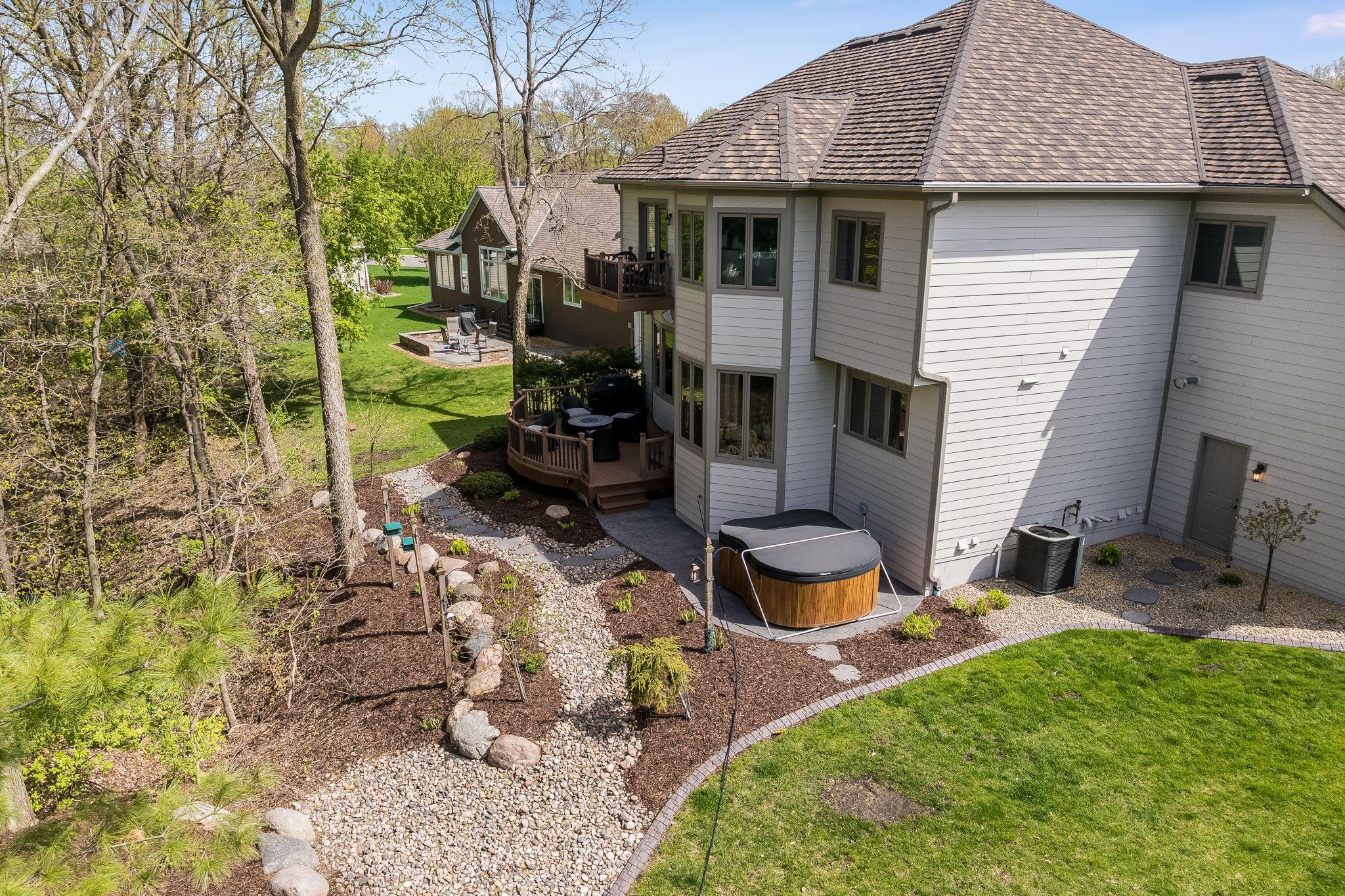 204 Woodhill Ct Mankato MN-9.jpg