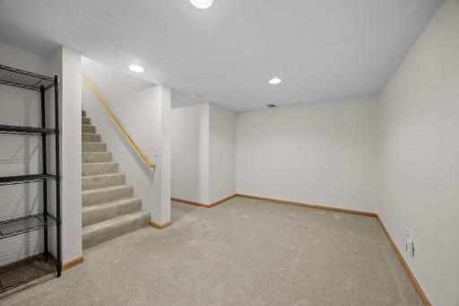9804 Hamlet Lane S, Cottage Grove, MN 55016