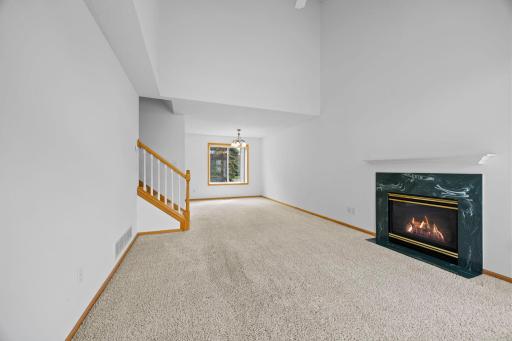 9804 Hamlet Lane S, Cottage Grove, MN 55016
