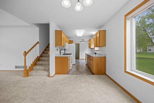 9804 Hamlet Lane S, Cottage Grove, MN 55016