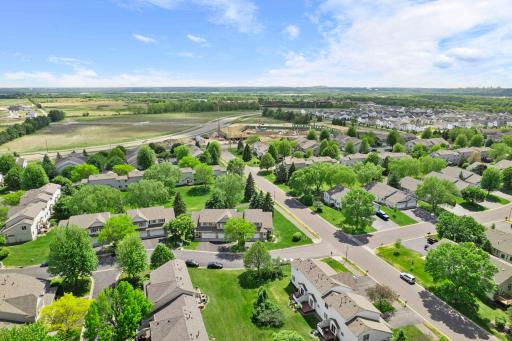 9804 Hamlet Lane S, Cottage Grove, MN 55016