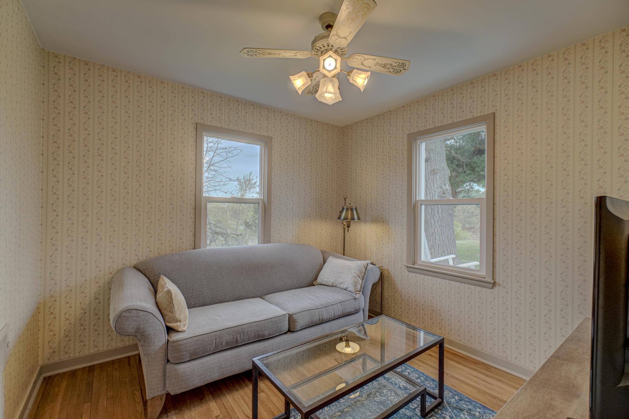 887 68th Avenue-48.jpg