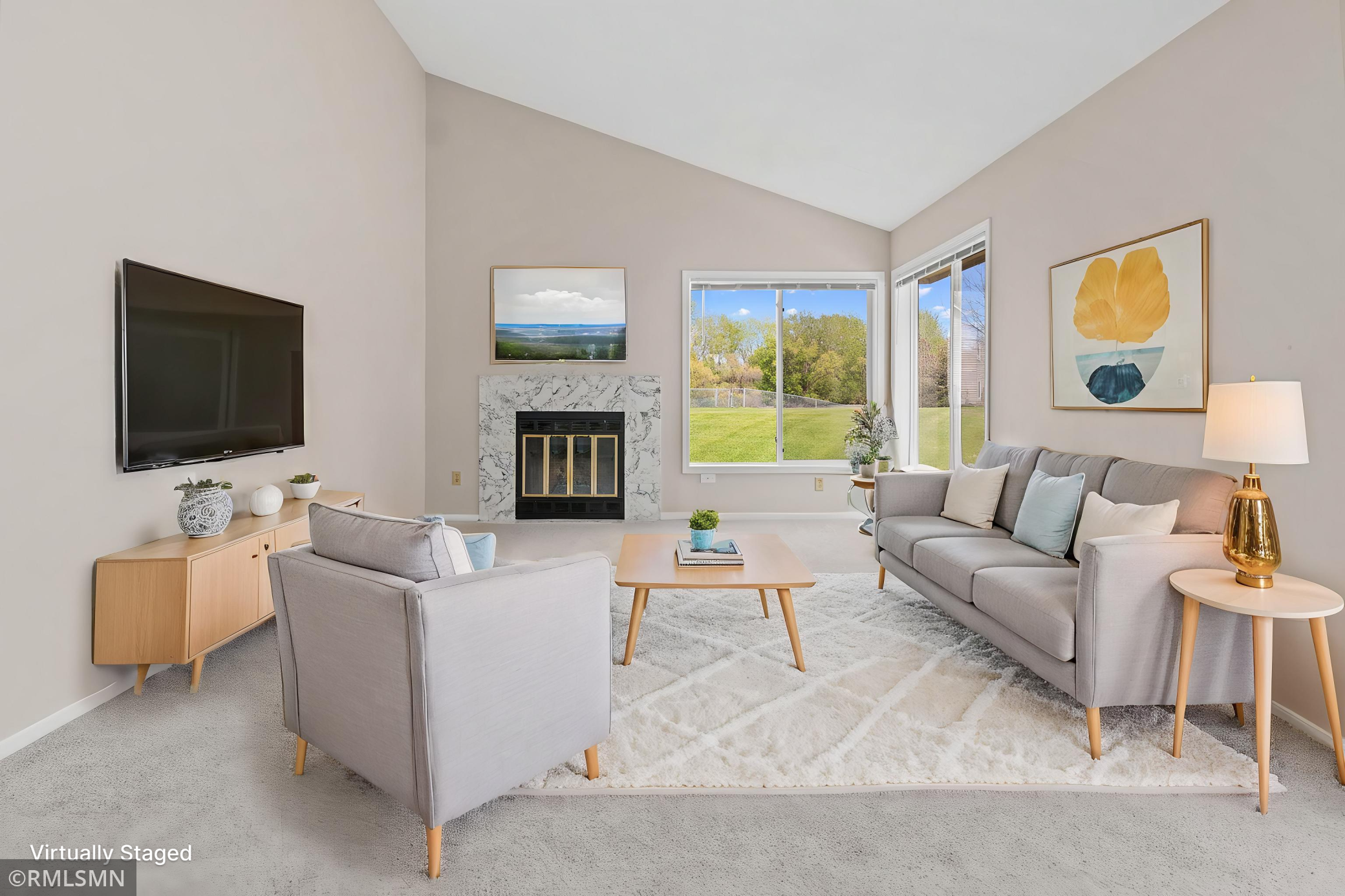 1421-Granada-Tr-N-4 - Living Room - Standard - 1.jpg
