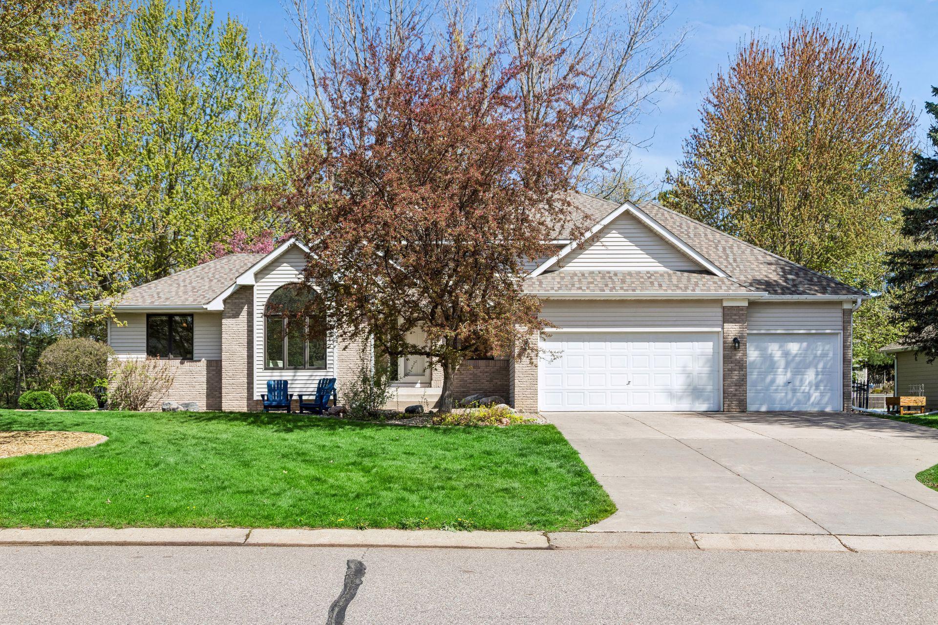 Welcome to 321 Dunbar Way