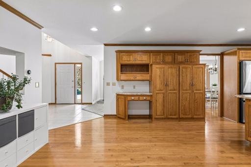 321 Dunbar Way, Saint Paul, MN 55115