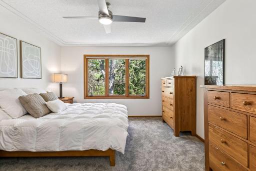 321 Dunbar Way, Saint Paul, MN 55115