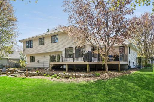 321 Dunbar Way, Saint Paul, MN 55115