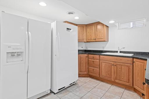 1646 Middleton Avenue, Saint Paul, MN 55116