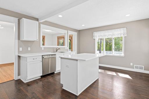1646 Middleton Avenue, Saint Paul, MN 55116