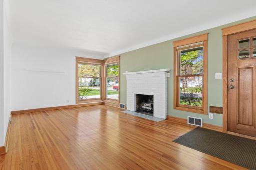 1646 Middleton Avenue, Saint Paul, MN 55116