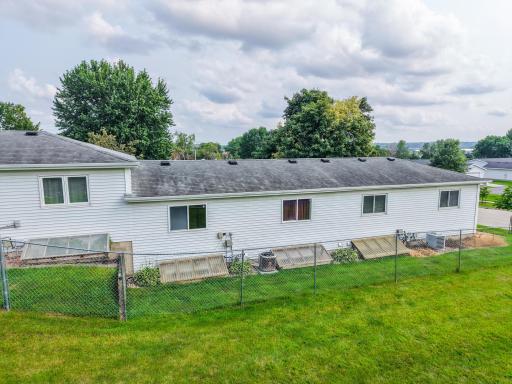 3031 25th St NW, Rochester, MN 55901