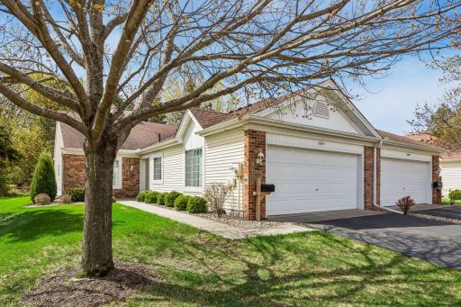 Hartford Place Clubhome-One level living at its' best!