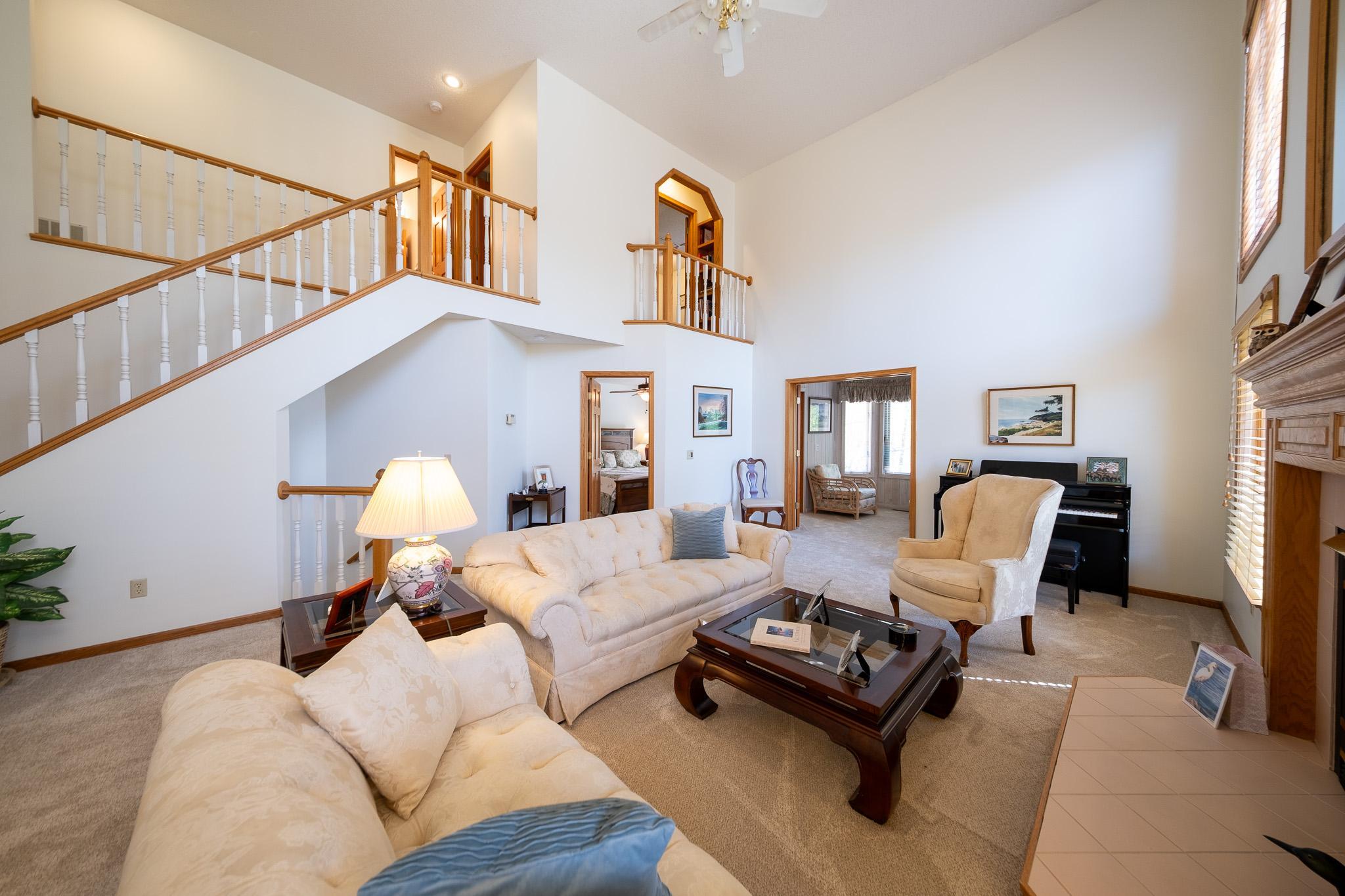 You will love this main level-living townhome, featuring vaulted ceilings and spectacular sightlines!