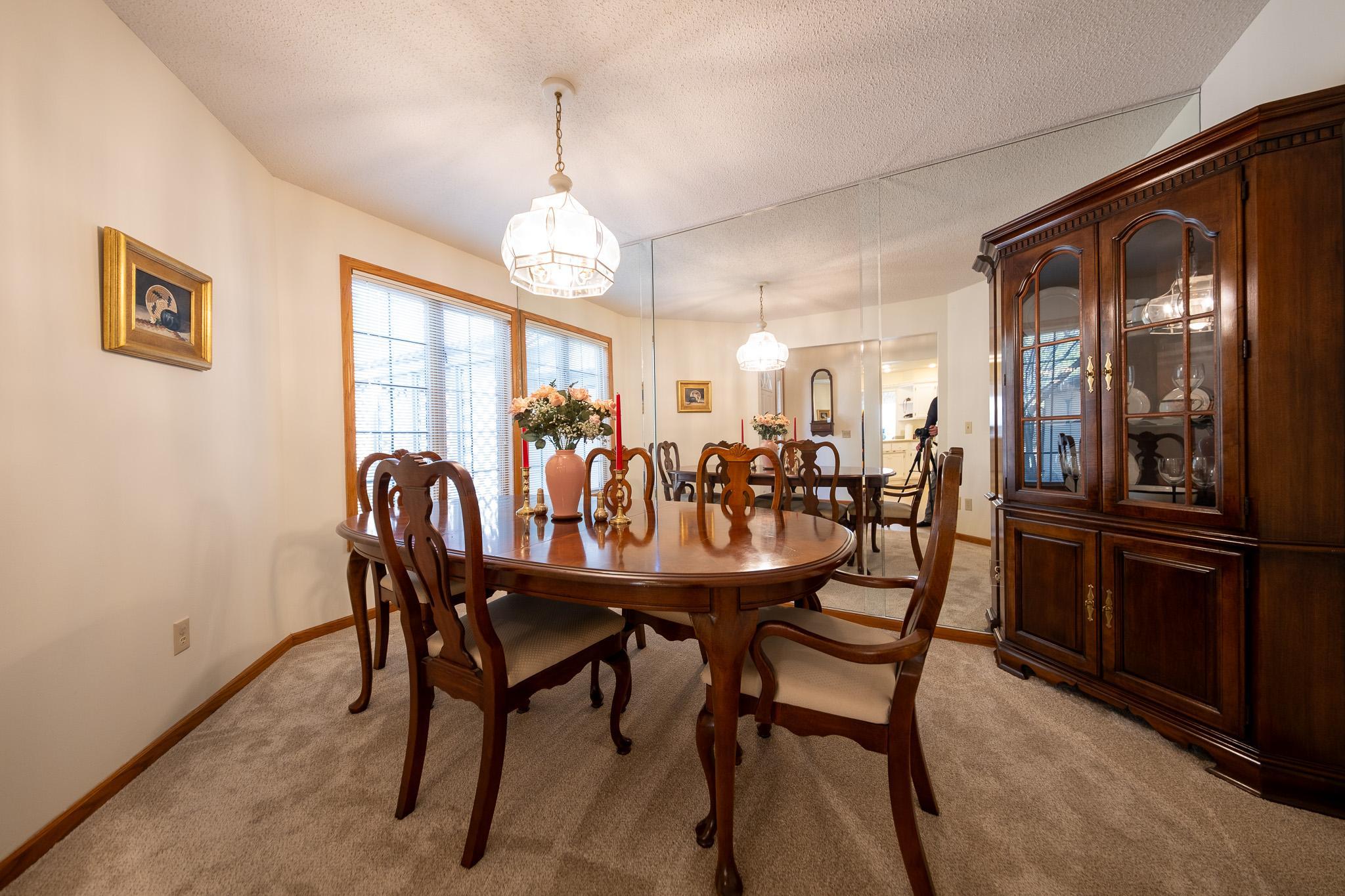 Formal dining room that could also be used as a welcome space off side entry