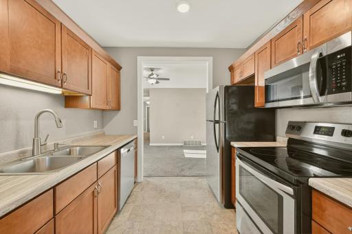 659 W 4th Street, Winona, MN 55987