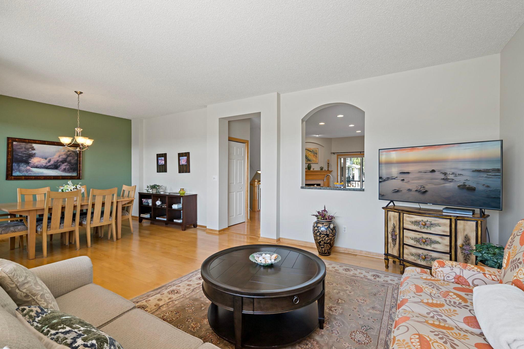 Wide Open Floor Plan, Must See To Appreciate